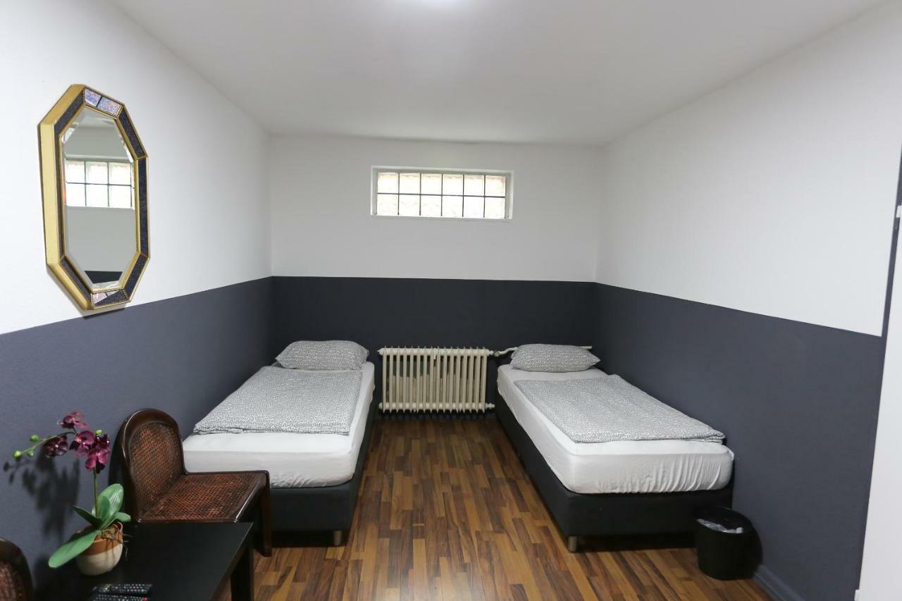Enna-Zimmervermietung Hamburg Luaran gambar